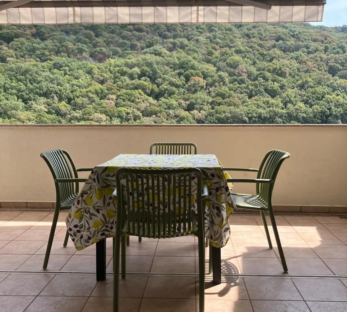 Villa Island Home Green Escape Cres Porozina